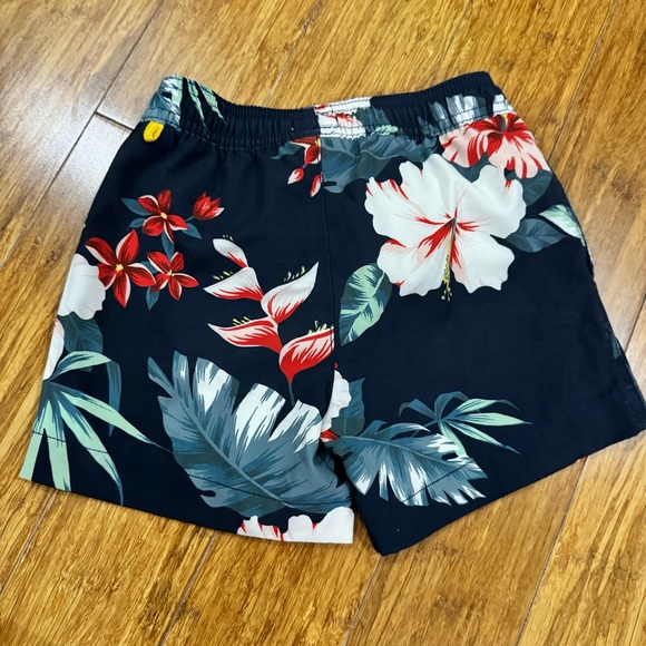 🩳 🌟HP🌟 J. Crew Boys' Navy Floral Print Swim Trunk - Picture 7 of 7